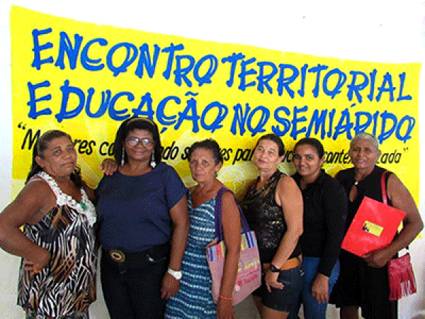 Encontro Territorial defende engajamento das mulheres na educação contextualizada